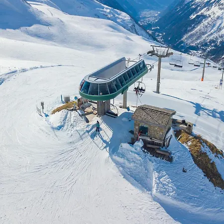 La Perseverance15 - 2br Sleeps 6 | Near Lift & Mont Blanc Views - Happy 霞慕尼
