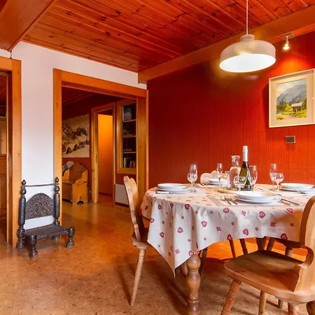 La Perseverance15 - 2br Sleeps 6 | Near Lift & Mont Blanc Views - Happy Шамони