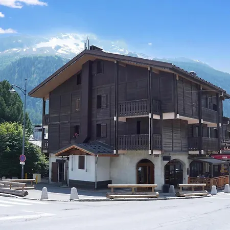 La Perseverance15 - 2br Sleeps 6 | Near Lift & Mont Blanc Views - Happy 公寓 霞慕尼
