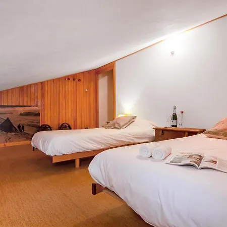 公寓 La Perseverance15 - 2br Sleeps 6 | Near Lift & Mont Blanc Views - Happy 霞慕尼